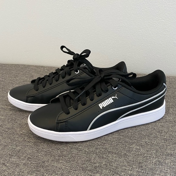 Puma Shoes - Puma Black/Silvers Vikky V2 Hem Lace Up Sneakers